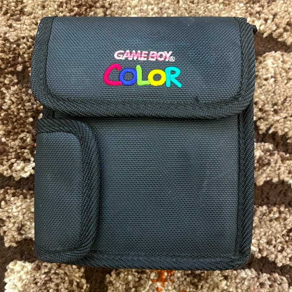 Nintendo GameBoy Color: Carrying Pouch Case Vintage
